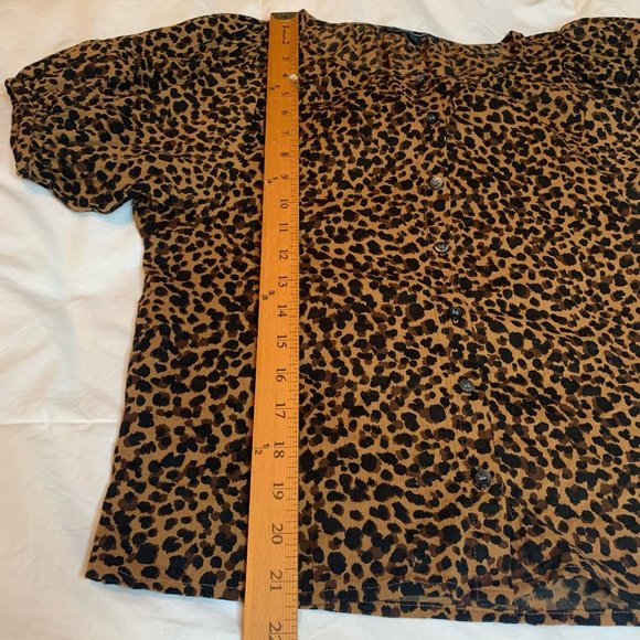 Madewell Animal Print Short Bubble Sleeve Crew Neck Button Up Shirt Womens XS - Picture 10 of 13